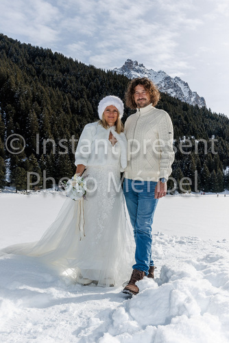 Private gallery for Karine